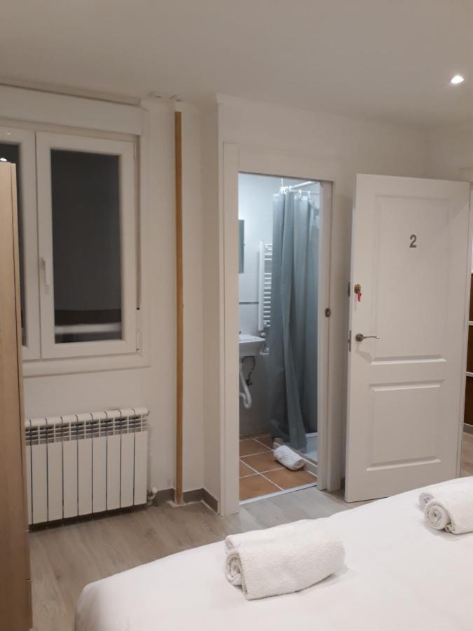 Waves Guesthouse Сан-Себастьян Экстерьер фото