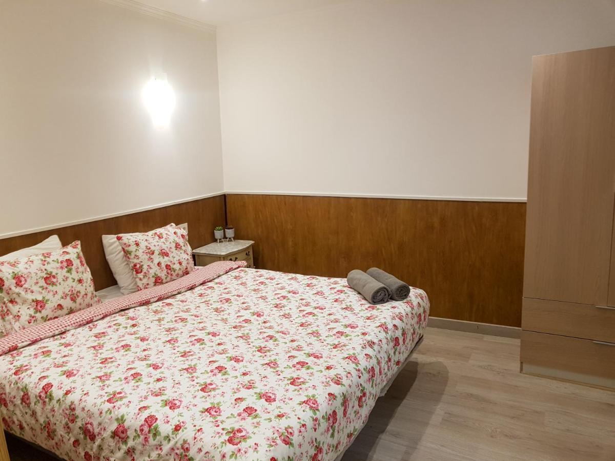 Waves Guesthouse Сан-Себастьян Экстерьер фото